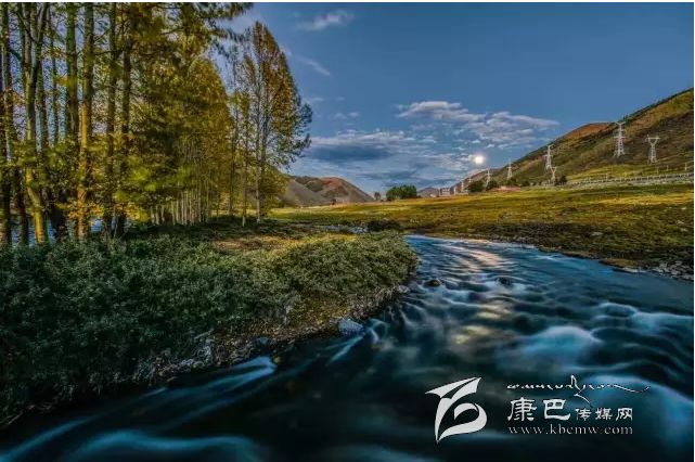 新都橋，正在打開最美時光,我在這里等你......