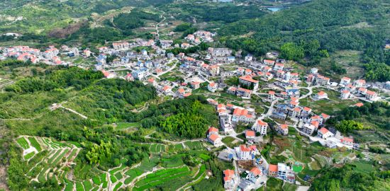 軍營(yíng)村俯瞰。人民網(wǎng)記者 陳博 攝